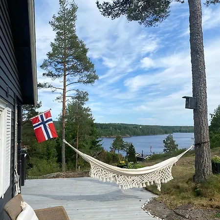 Feriehus With Annex And View Over Oymarksjoen Orje
