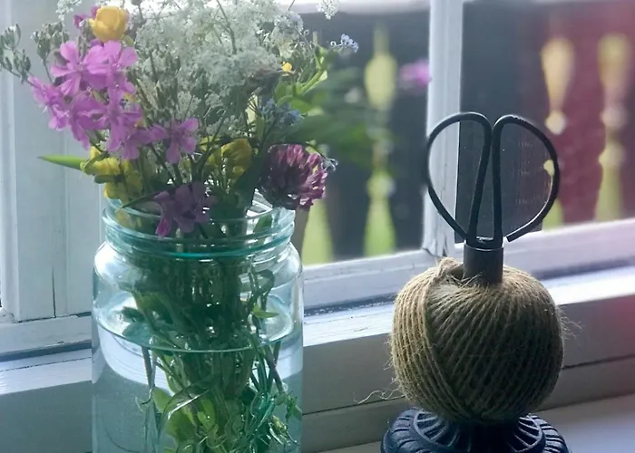 With Annex And View Over Oymarksjoen * Orje